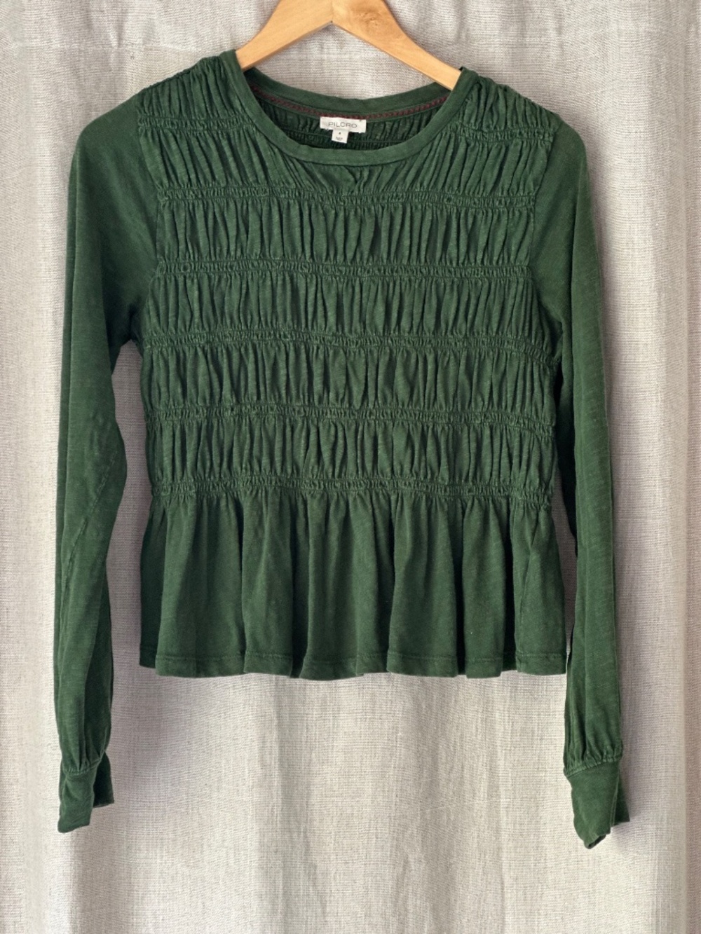 Pilcro by Anthropologie Long Sleeve Green Puckered Top.